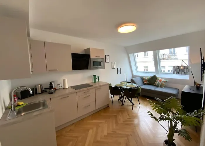 & Modern In Trendy Area L Hg22 *